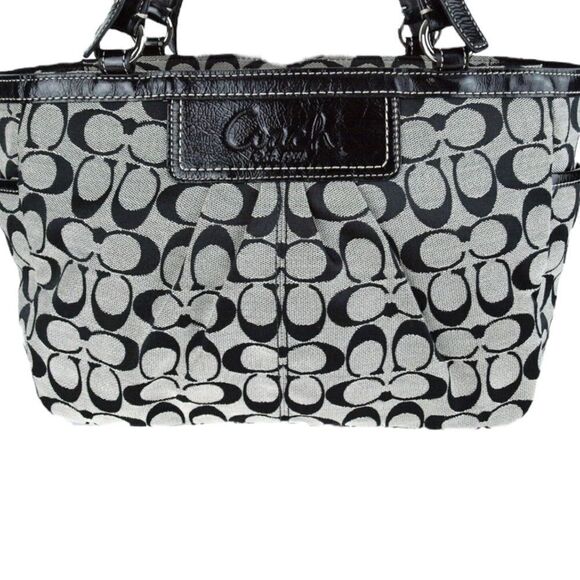 Coach satchel, pleated front design! - Picture 5 of 15